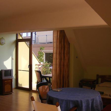 Guest House "Zora - Sarafovo" Burgas Zewnętrze zdjęcie