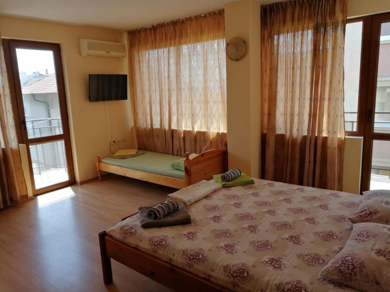 Guest House "Zora - Sarafovo" Burgas Zewnętrze zdjęcie