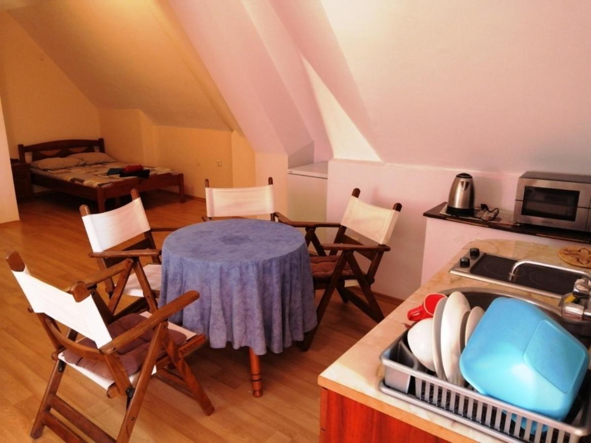 Guest House "Zora - Sarafovo" Burgas Zewnętrze zdjęcie