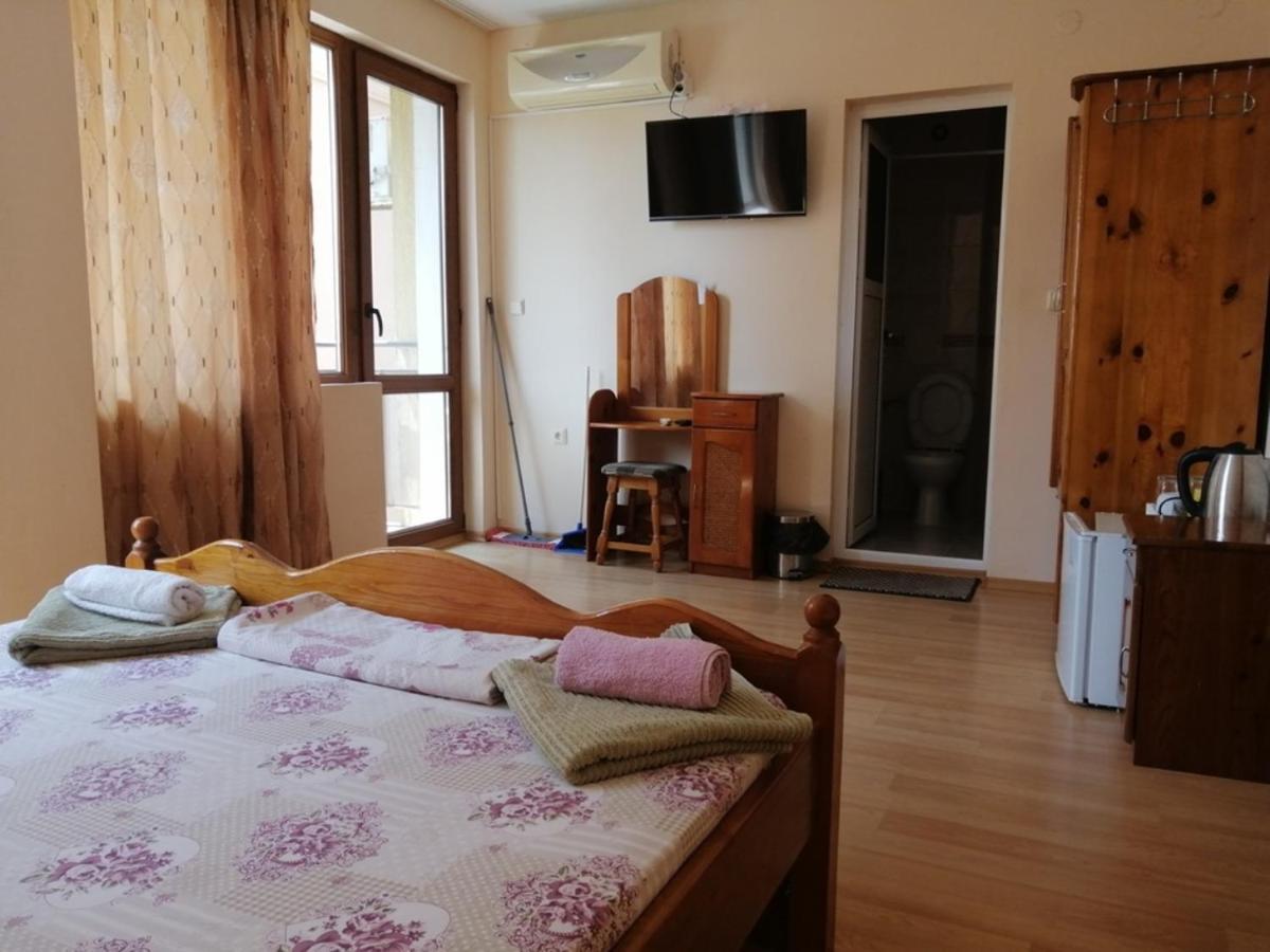 Guest House "Zora - Sarafovo" Burgas Zewnętrze zdjęcie
