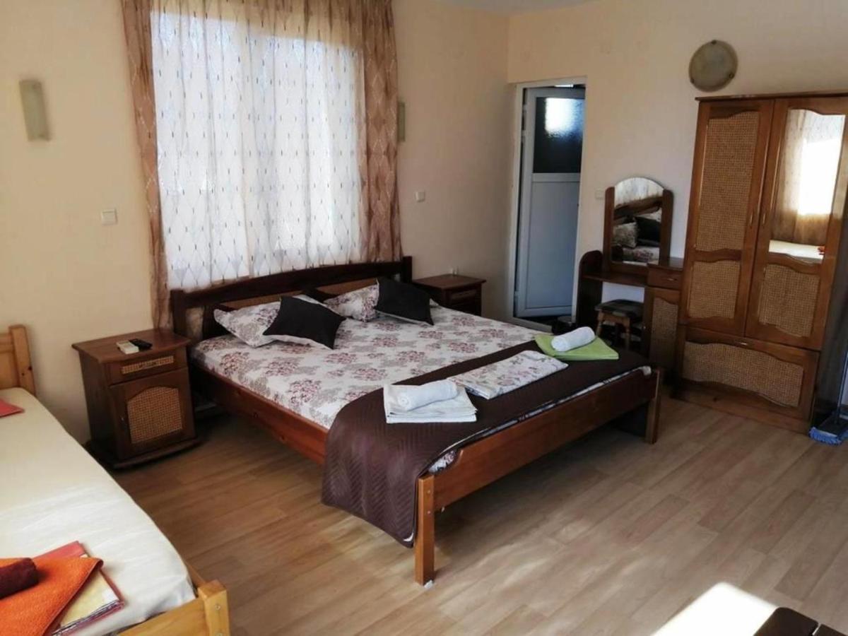 Guest House "Zora - Sarafovo" Burgas Zewnętrze zdjęcie