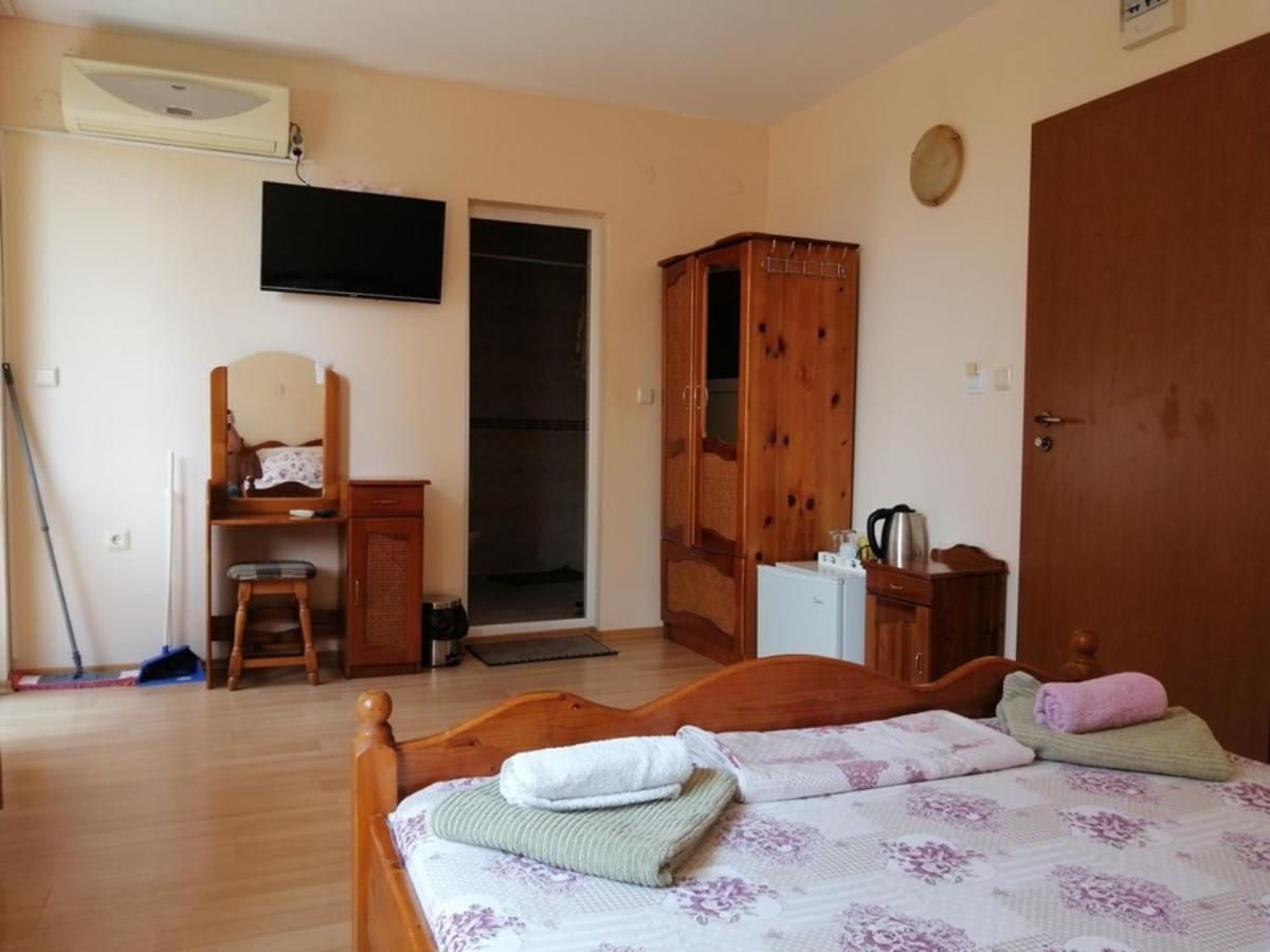 Guest House "Zora - Sarafovo" Burgas Zewnętrze zdjęcie