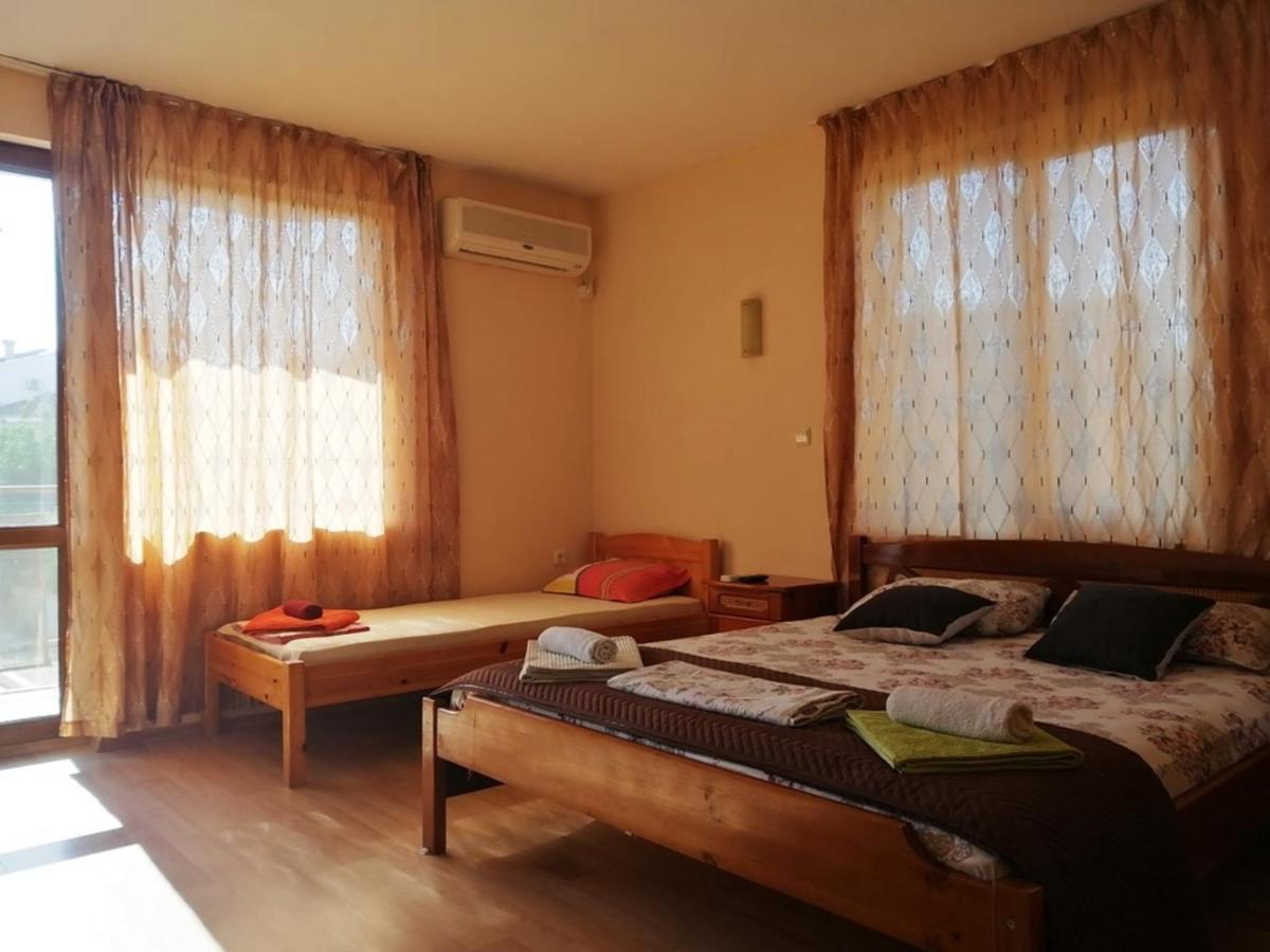 Guest House "Zora - Sarafovo" Burgas Zewnętrze zdjęcie