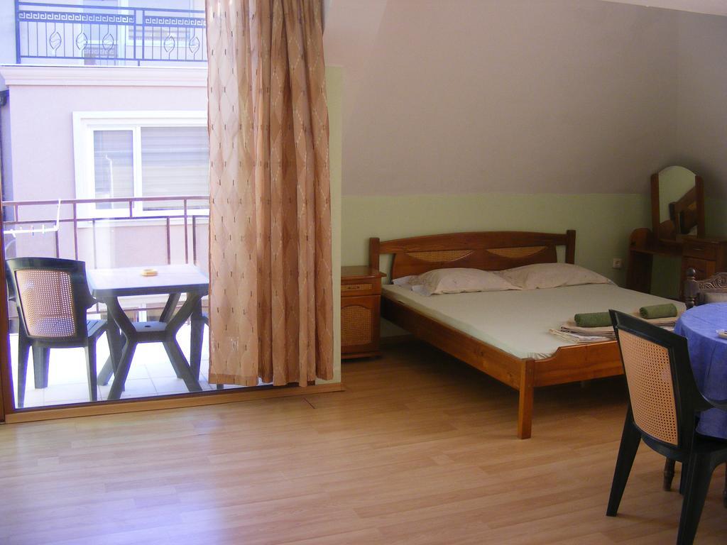 Guest House "Zora - Sarafovo" Burgas Zewnętrze zdjęcie