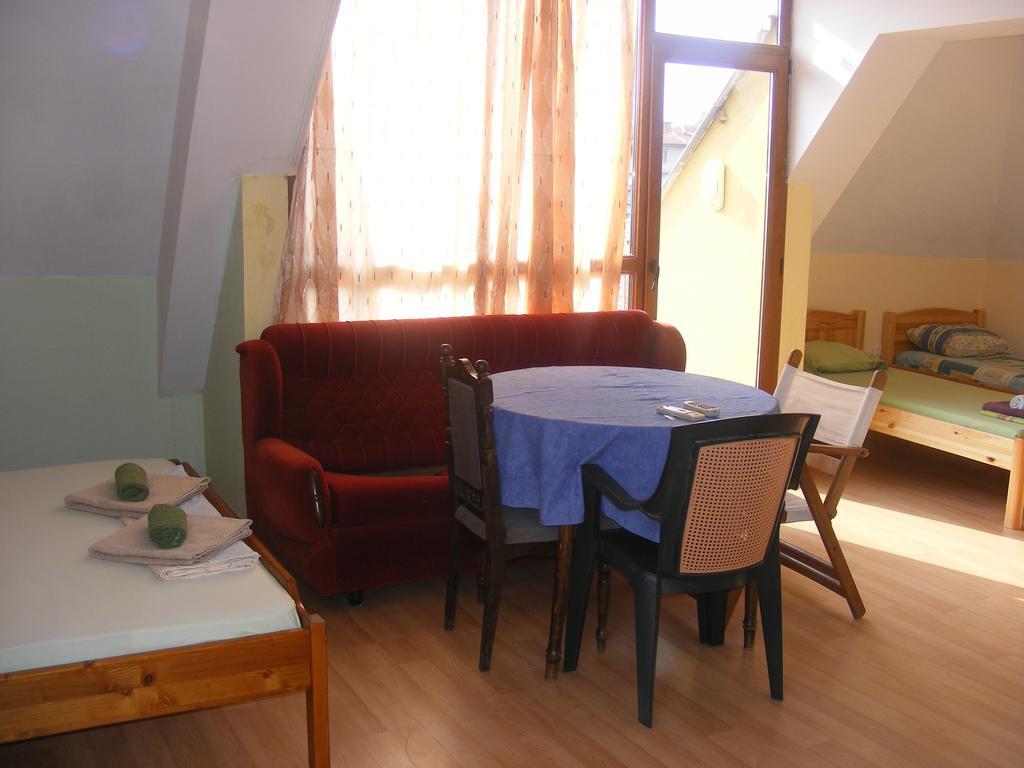 Guest House "Zora - Sarafovo" Burgas Zewnętrze zdjęcie