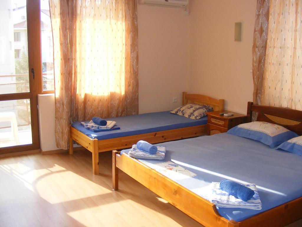 Guest House "Zora - Sarafovo" Burgas Zewnętrze zdjęcie
