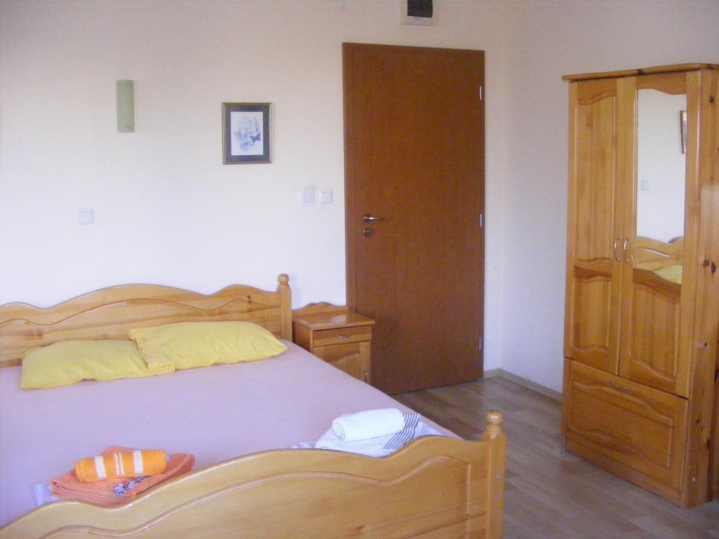 Guest House "Zora - Sarafovo" Burgas Zewnętrze zdjęcie