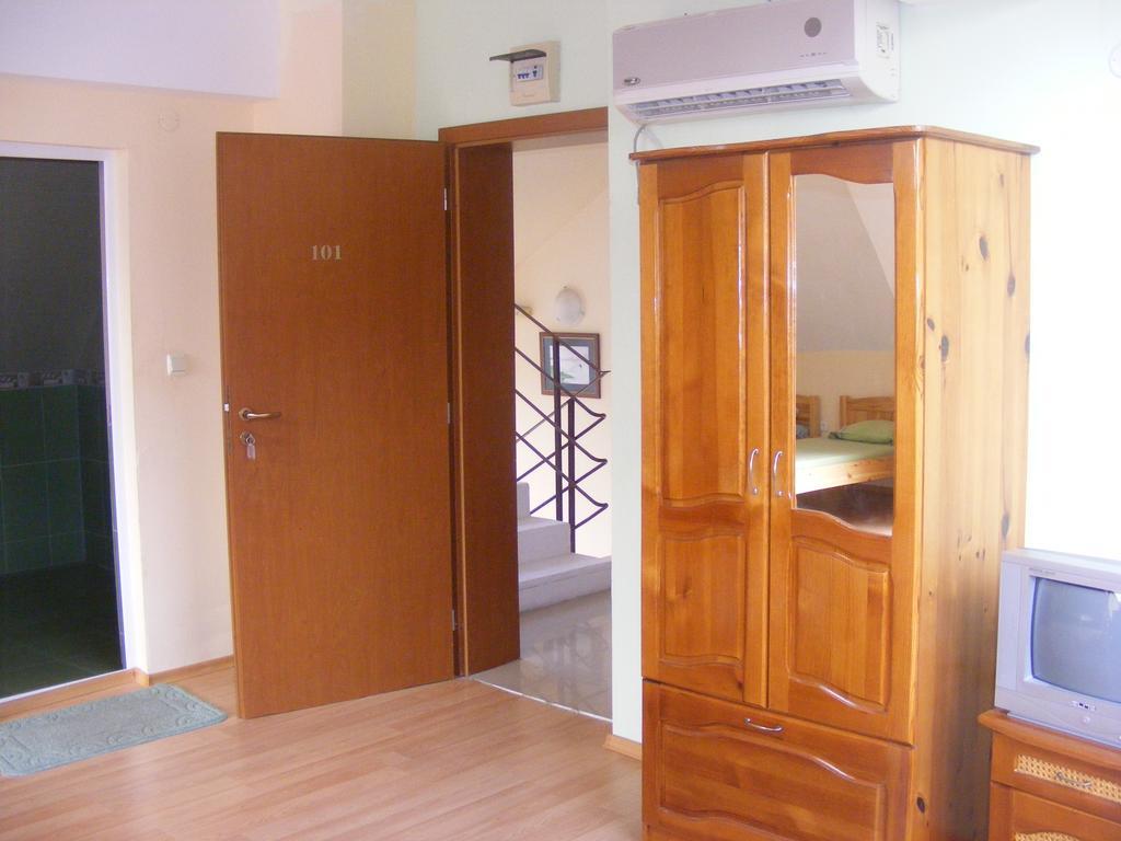 Guest House "Zora - Sarafovo" Burgas Zewnętrze zdjęcie