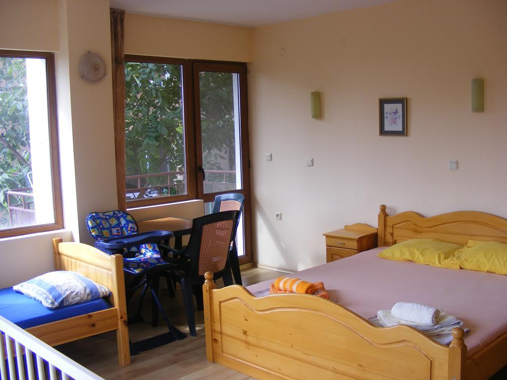Guest House "Zora - Sarafovo" Burgas Zewnętrze zdjęcie